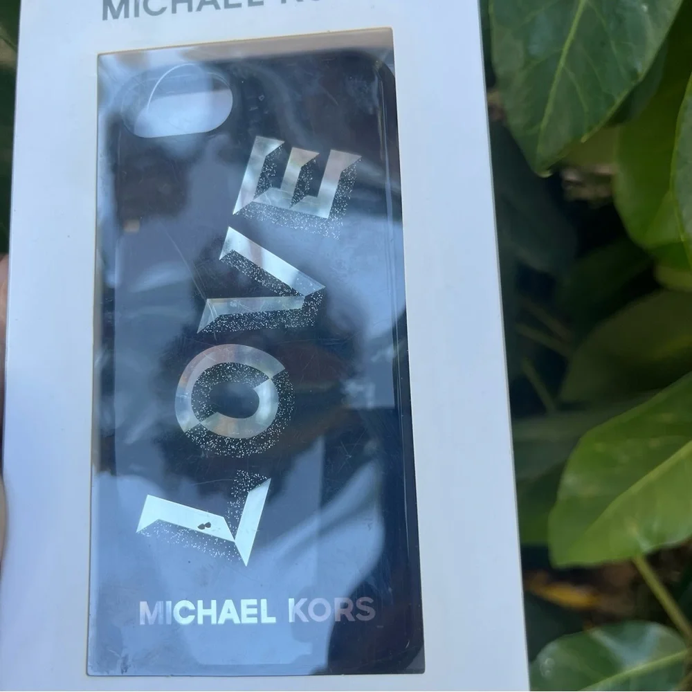 NWT Michael Kors “LOVE”  black iPhone 7 and 8 case!